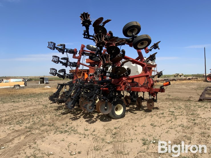 case-ih-5300-image-5