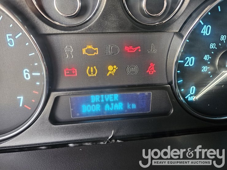 2010-ford-flex-image-23