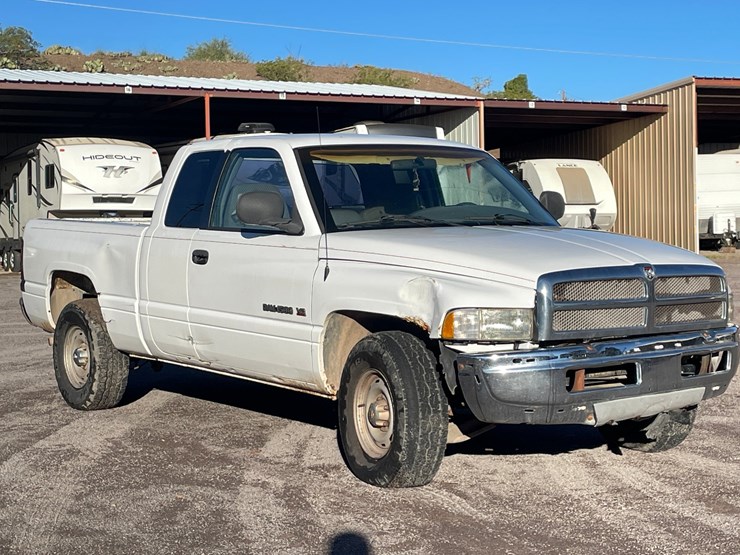 #2760-•-2001-dodge-ram-(title-in-delay)-image-65