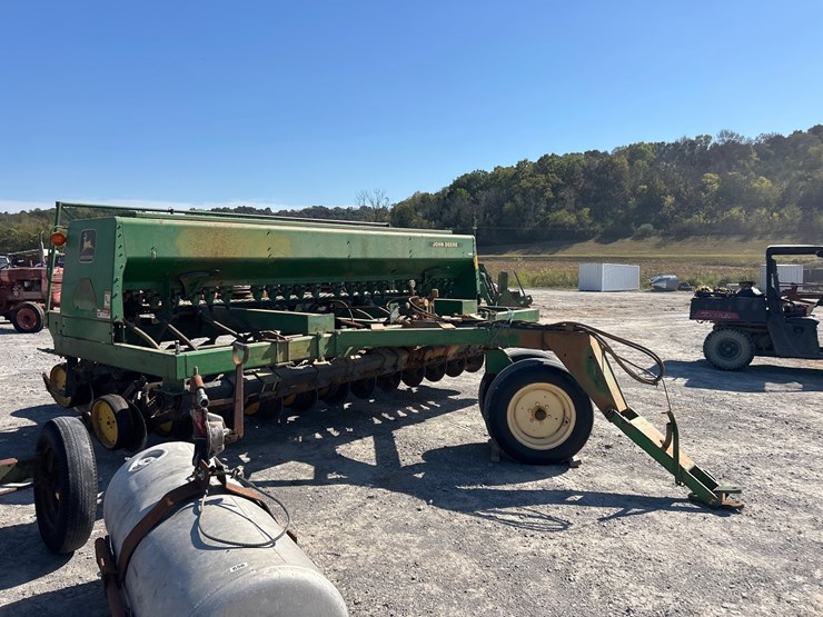 john-deere-750-image-7
