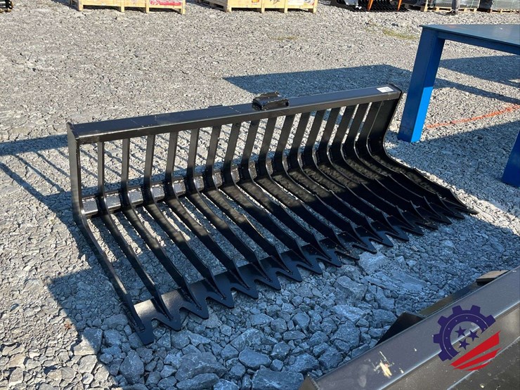 76-in.-skeleton-bucket-low-side-attachment-image-6