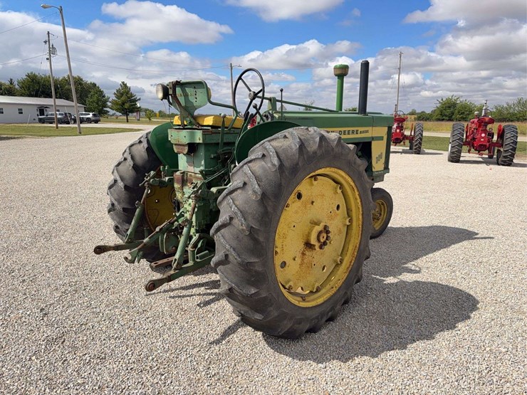 john-deere-720-image-5