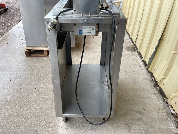 #4676-•-mobile-food-warming-station-image-19