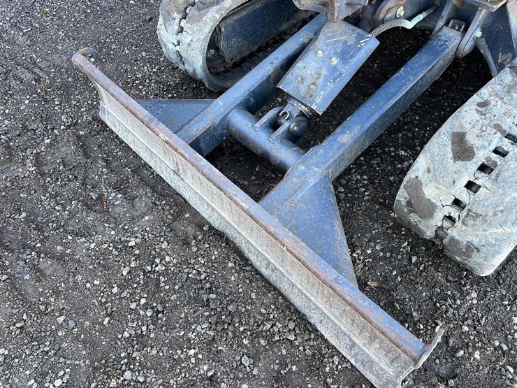2011-kubota-kx71-3-image-13
