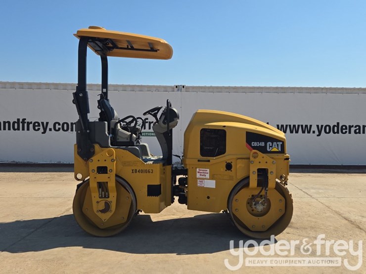 2021-caterpillar-cb34b-image-6