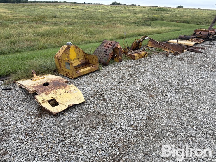 caterpillar-d4-image-1