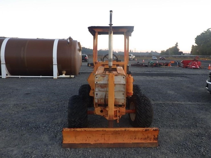 ditch-witch-r30-image-8