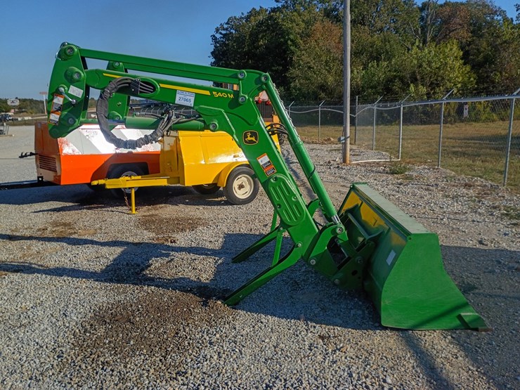 2023-john-deere-540m-image-1