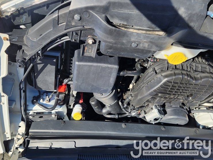 2012-dodge-journey-image-50