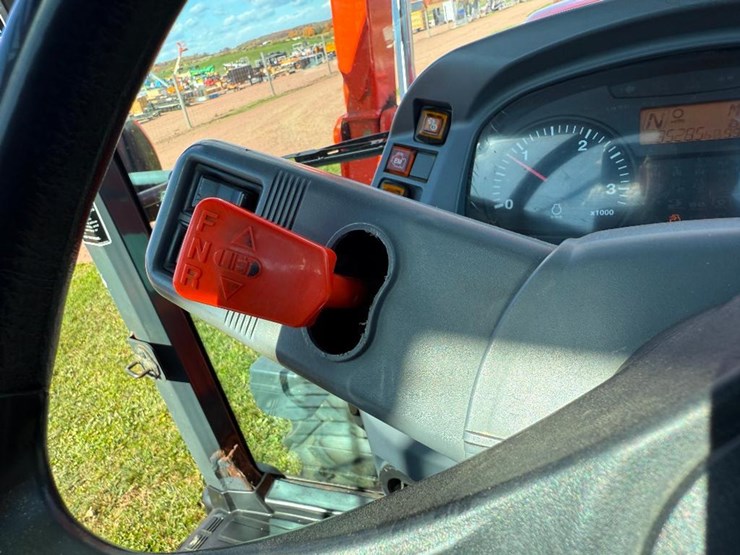 kubota-m135gx-image-53