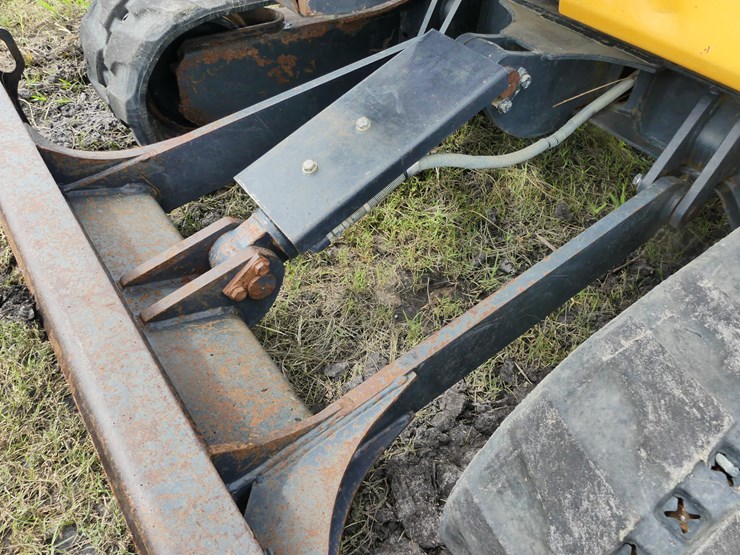 deere-26g-image-9