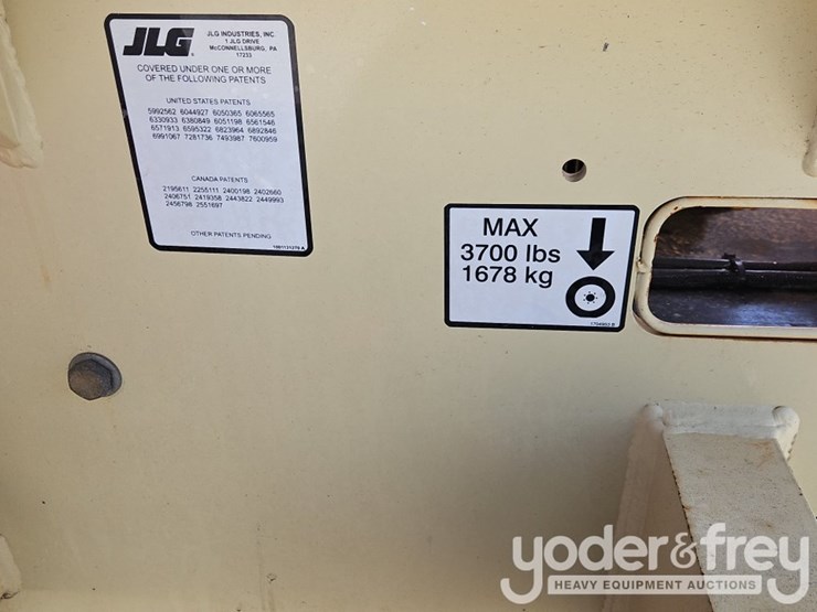 2015-jlg-4069le-image-15