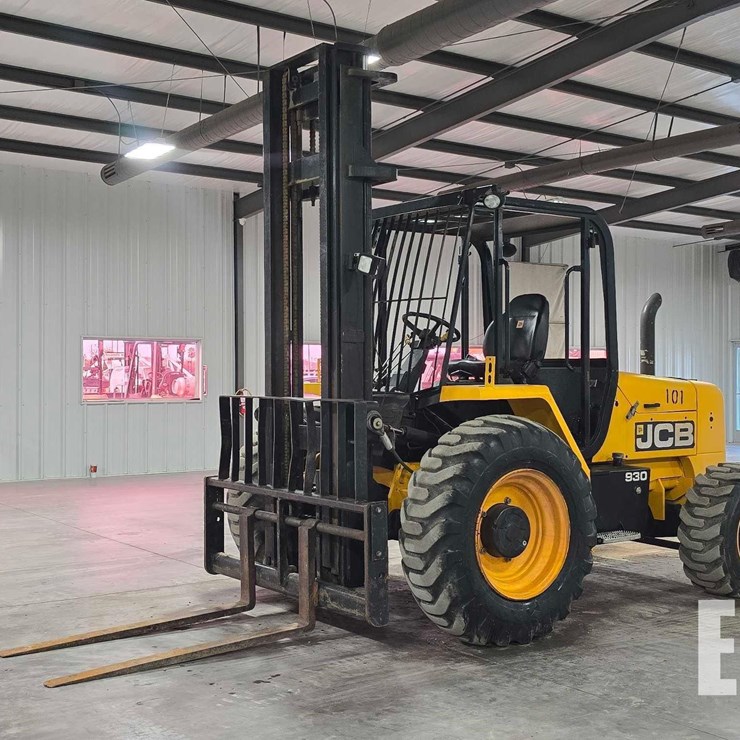 2020 JCB 930