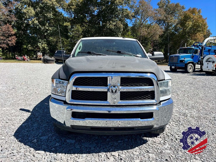 2015-ram-2500-hd-image-8
