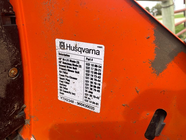 #3051-•-husqvarna-48"-riding-lawnmower-image-43