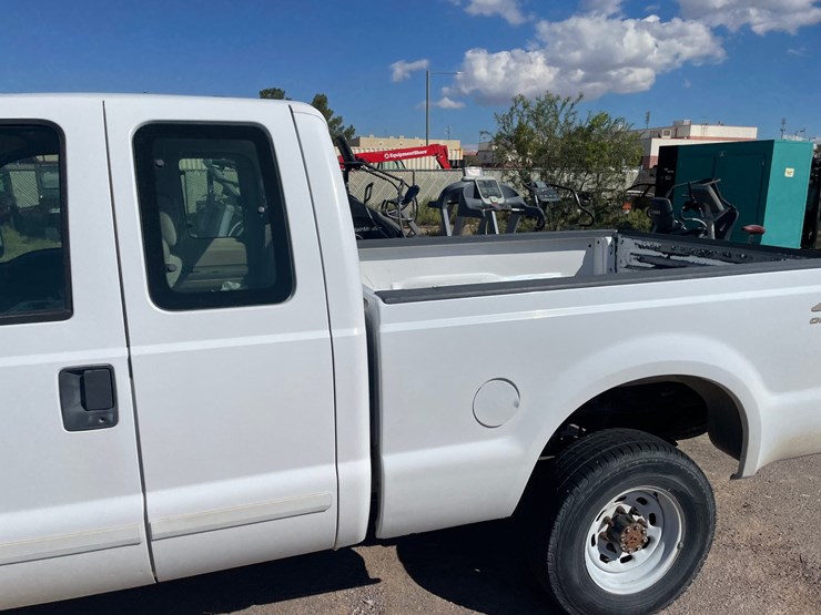 2001-ford-f250-image-8