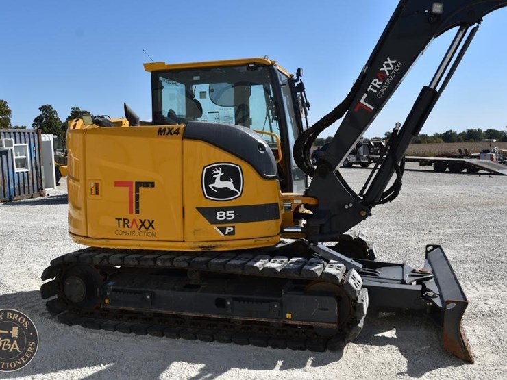 2023-deere-85-p-tier-image-9