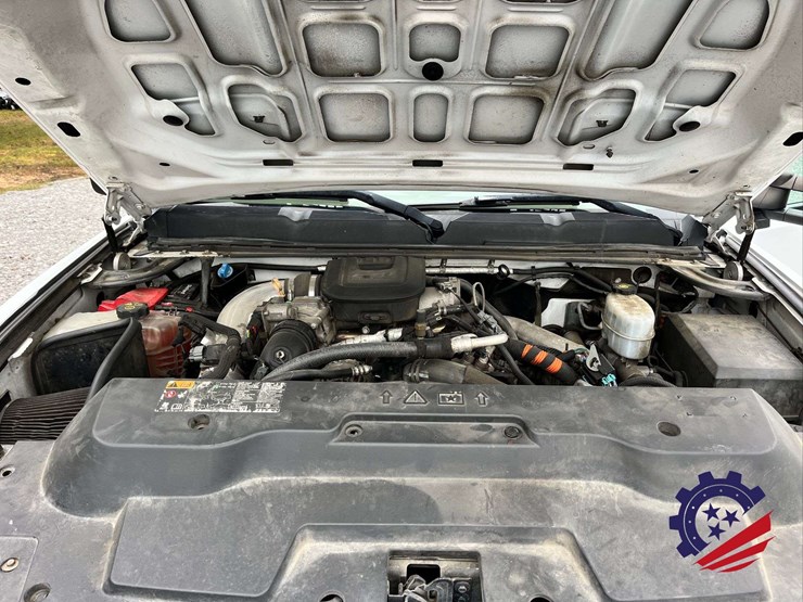 2013-chevrolet-silverado-z71-/-4x4-/-3500hd-pickup-image-29
