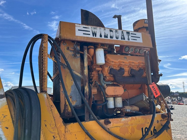 caterpillar-3208-image-16