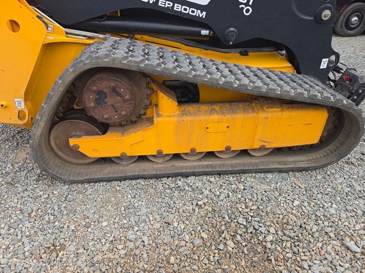 jcb-225t-image-42