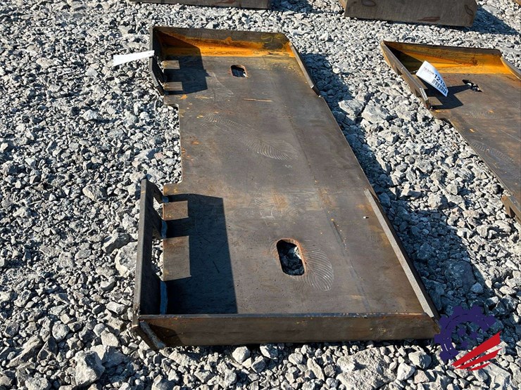 skid-steer-attach-frame-attachment-image-3
