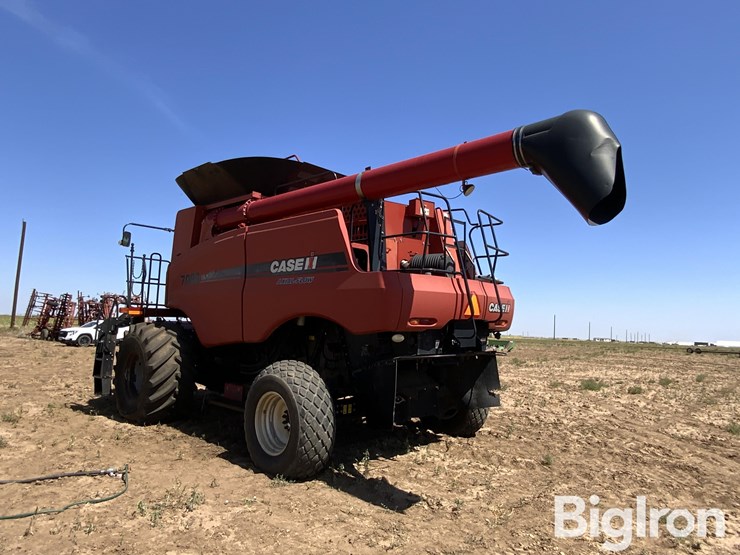 2009-case-ih-7088-image-7