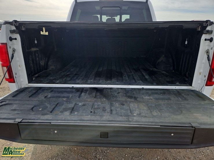 2019-ford-f150-image-15