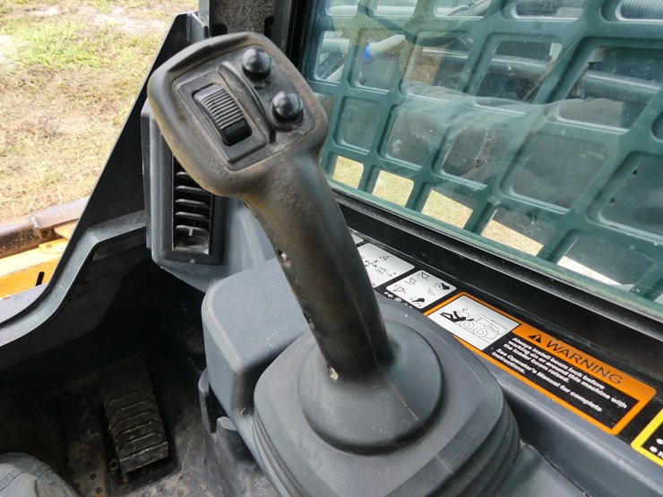 deere-333g-image-16