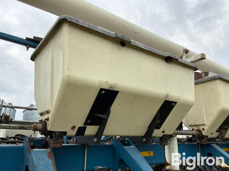 kinze-3500-image-15
