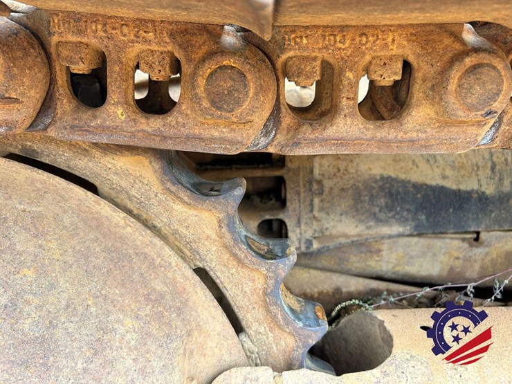 caterpillar-d4d-image-35