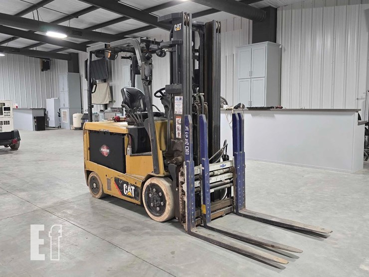 caterpillar-ec25en2-image-2