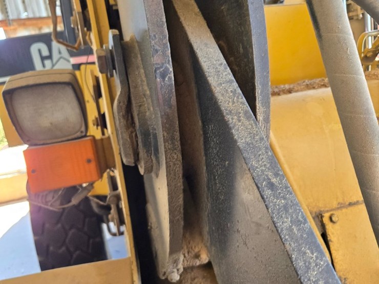 caterpillar-it18f-image-51