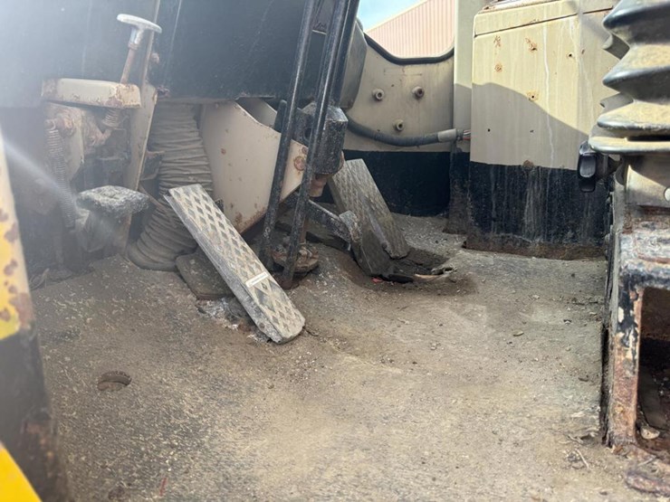deere-544e-image-49