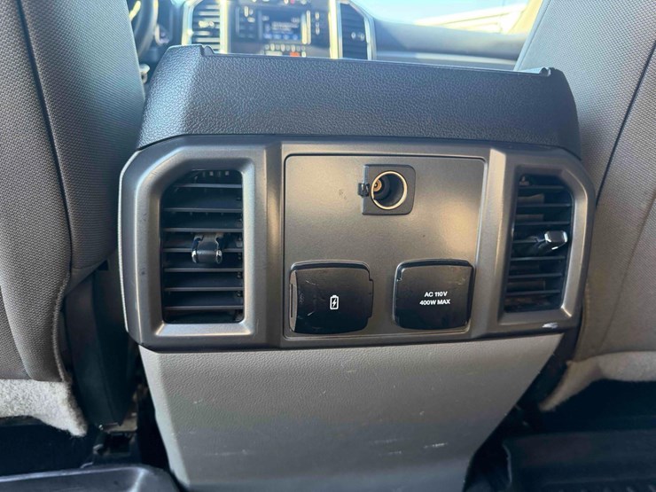 2017-ford-f250-xlt-image-18