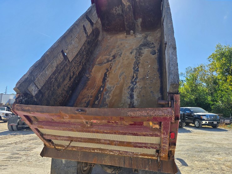 2001-sterling-l8500-image-24