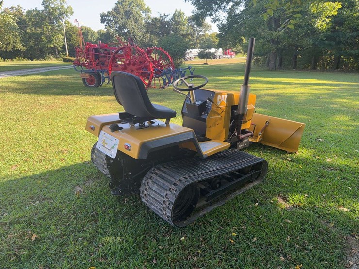 custom-deitz-allis-“cat”-dozer-image-5
