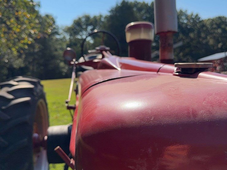 1953-farmall-super-m-image-14