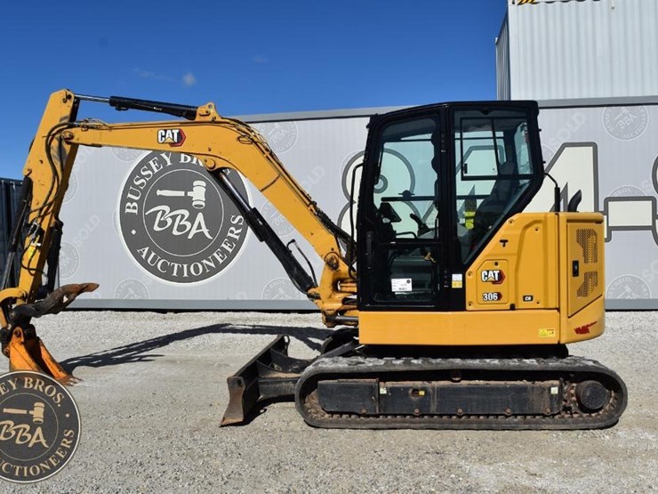 2023-caterpillar-306cr-image-13