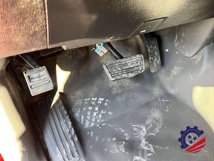 2019-gmc-sierra-3500-image-95