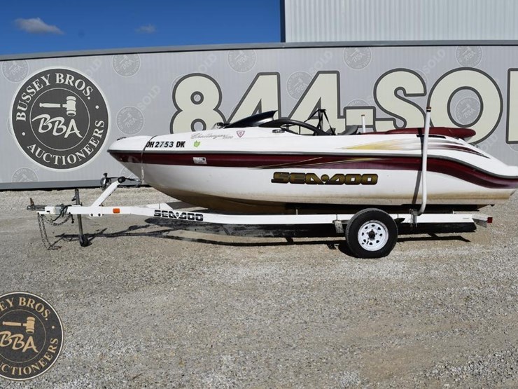 seadoo-challenger-1800-46800-image-4