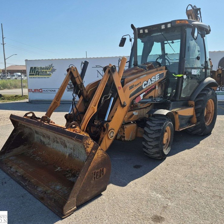 2011 CASE 580SN
