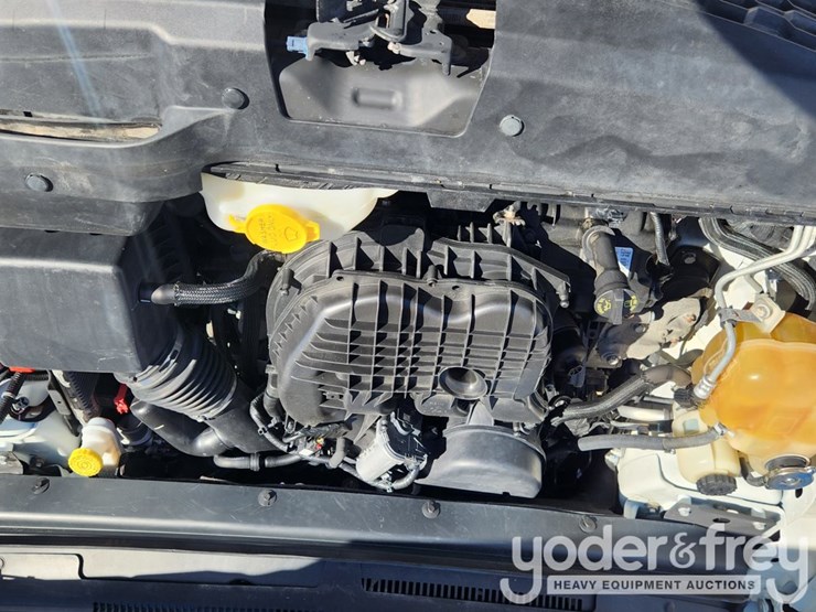 2012-dodge-journey-image-48