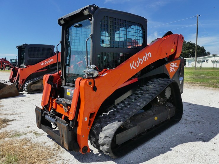 kubota-svl97-2-image-2
