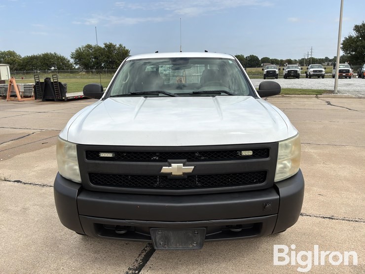 2008-chevrolet-silverado-1500-image-2