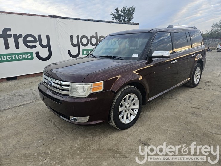 2010-ford-flex-image-1