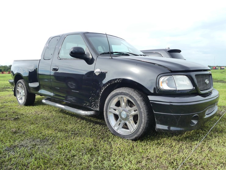 2000-ford-2000-image-1