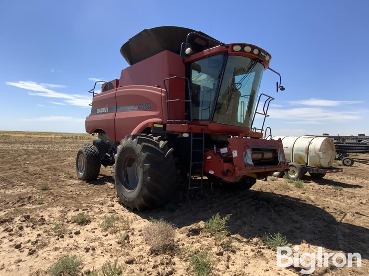 2009-case-ih-7088-image-3