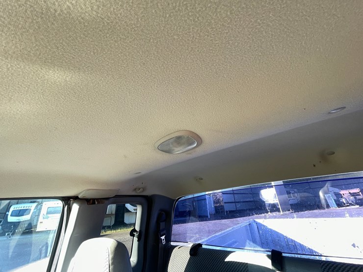 #2760-•-2001-dodge-ram-(title-in-delay)-image-38