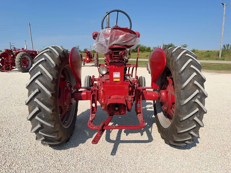 farmall-super-m-ta-image-4