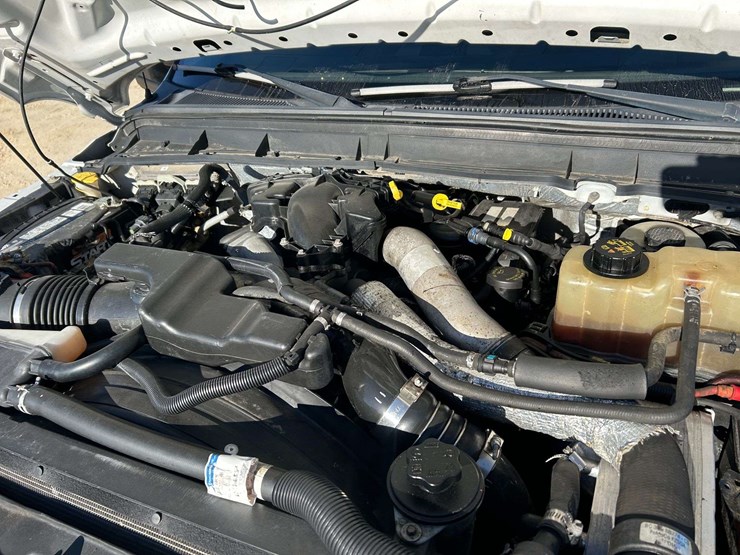 2015-ford-f350-image-38